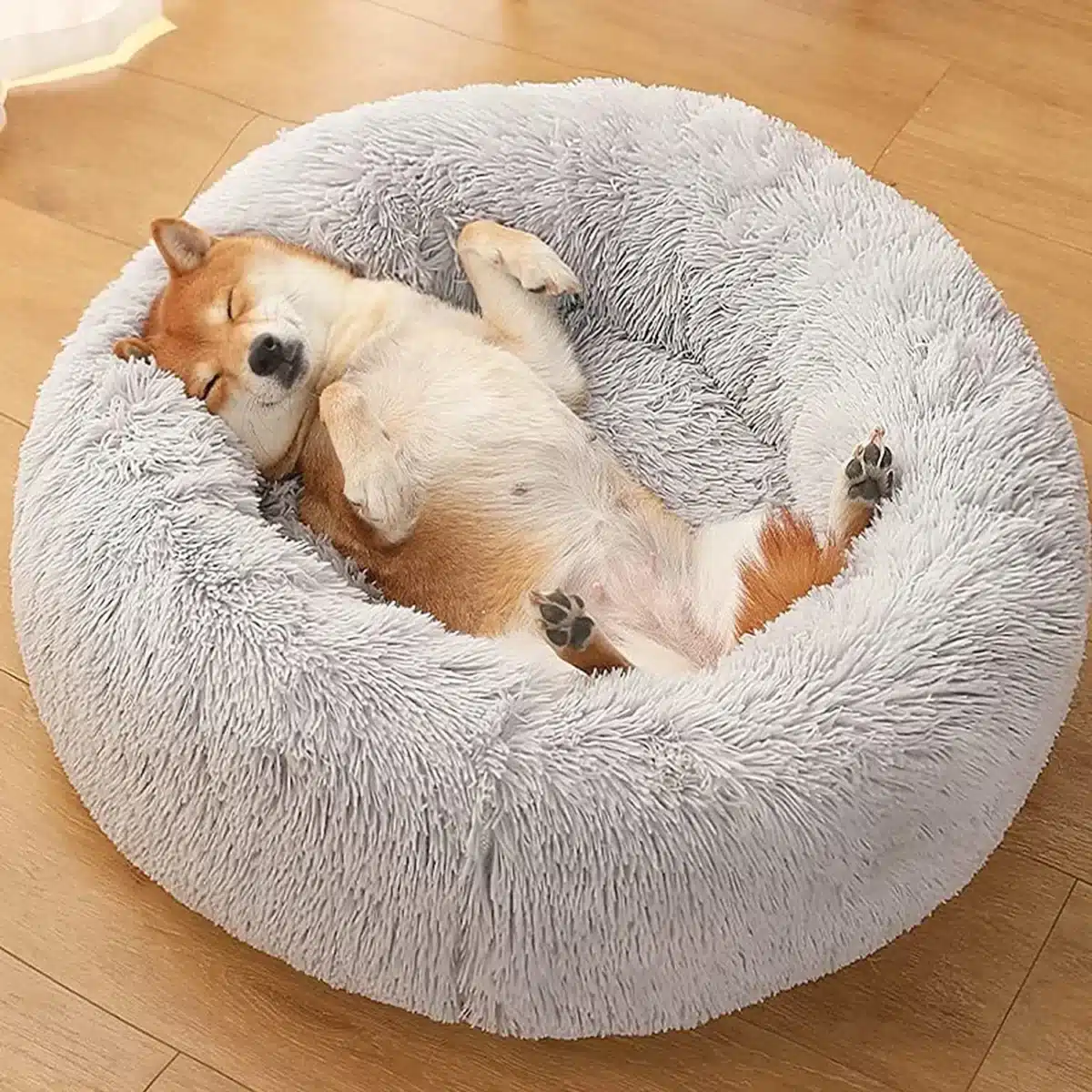 Fluffy Donut Calming Dog Bed – Washable Comfort - Image 3